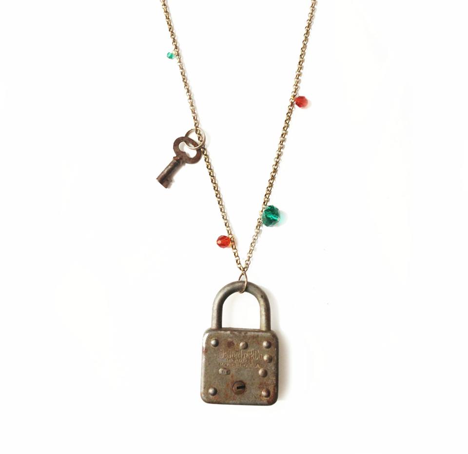 necklace_1.jpg